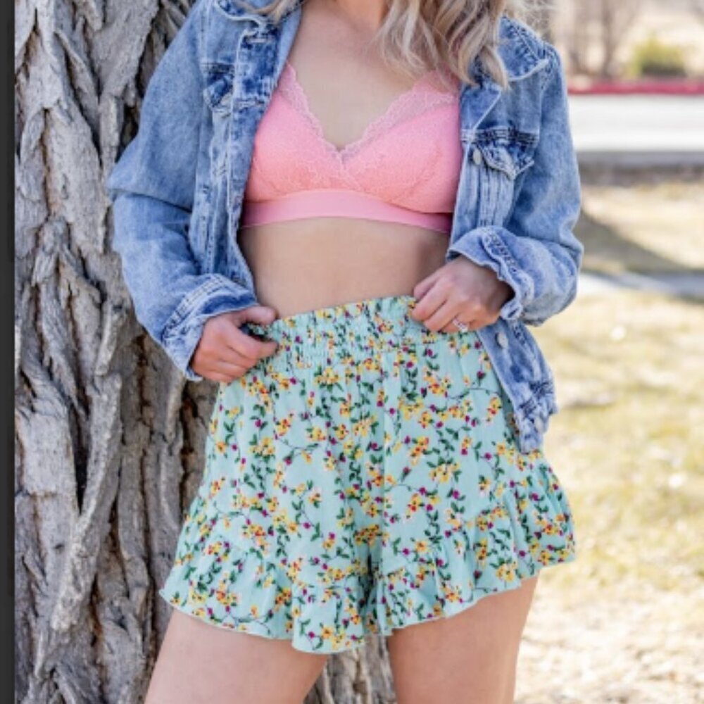 Mint Green Yellow Flowers Floral Ruffle Linen Shorts - Picture 10 of 11
